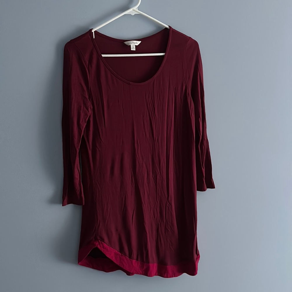 Women’s maroon tunic